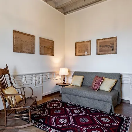 فندق مبيت وإفطار Foresteria Di Palazzo Radici
