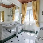 Foresteria Di Palazzo Radici Bed & Breakfast 4*