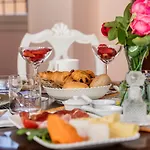 Bed & Breakfast Foresteria Di Palazzo Radici Bergamo