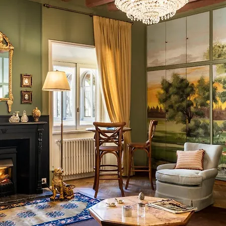 Foresteria Di Palazzo Radici 4* 베르가모