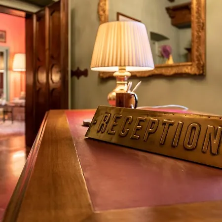 Foresteria Di Palazzo Radici B&B 베르가모