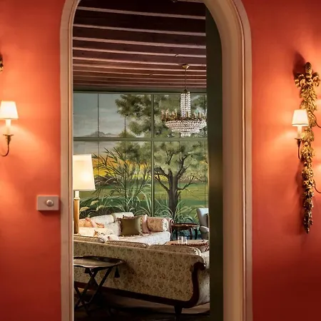 Foresteria Di Palazzo Radici 4*