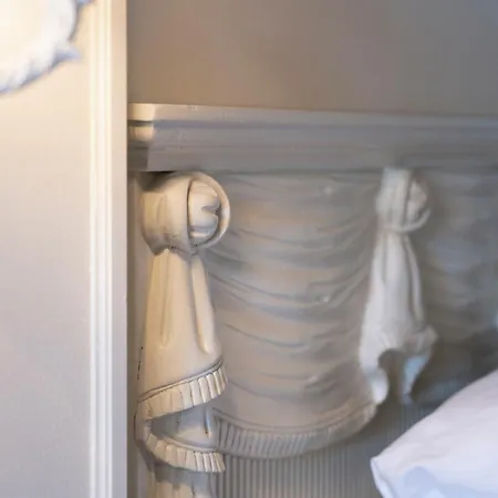 Bed & Breakfast Foresteria Di Palazzo Radici 4*