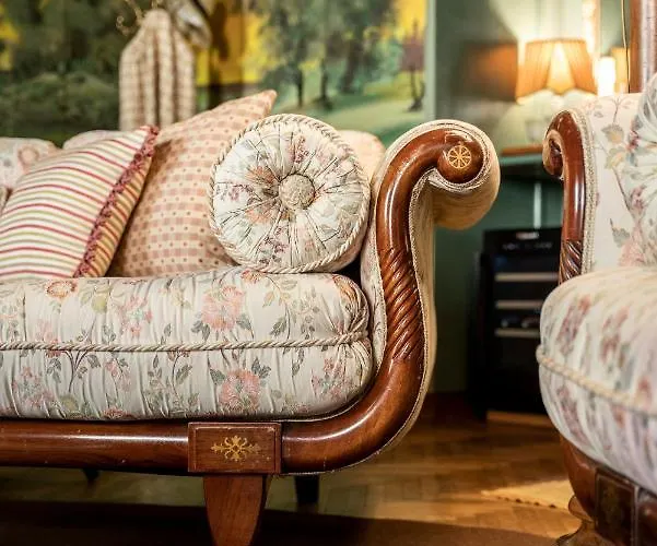 Foresteria Di Palazzo Radici 4*