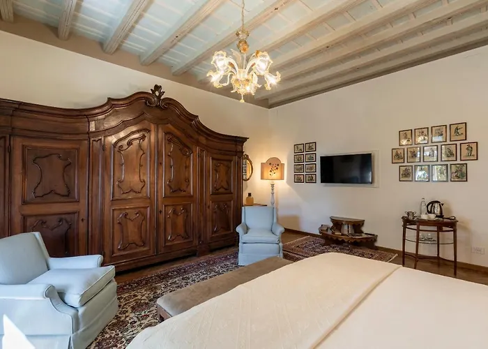 Foresteria Di Palazzo Radici Bergamo