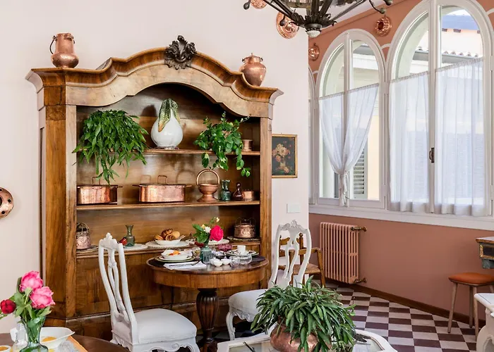 Foresteria Di Palazzo Radici 4*