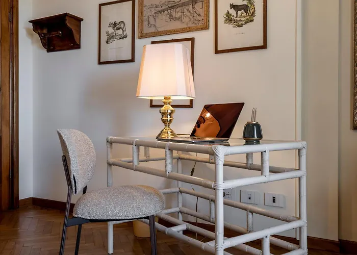 Foresteria Di Palazzo Radici Bed & Breakfast 4*