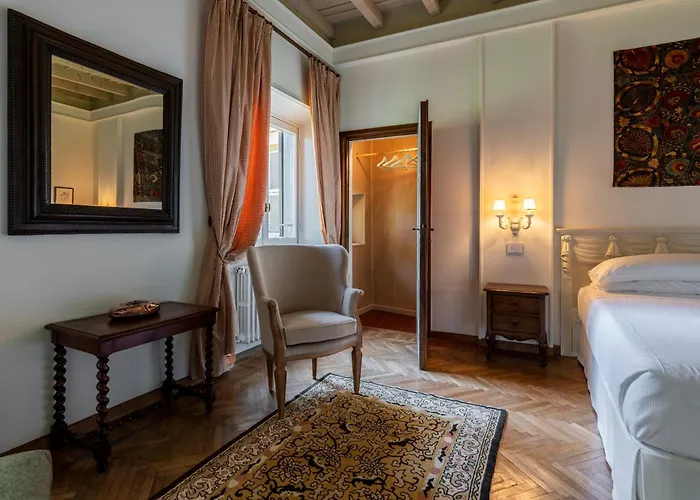 Bed & Breakfast Foresteria Di Palazzo Radici 4*