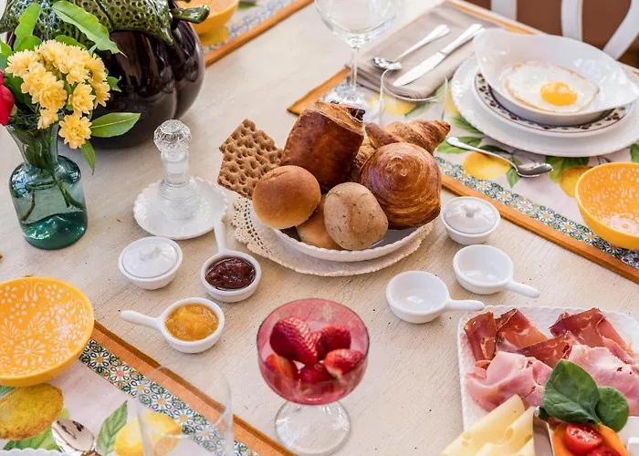 Foresteria Di Palazzo Radici 4*